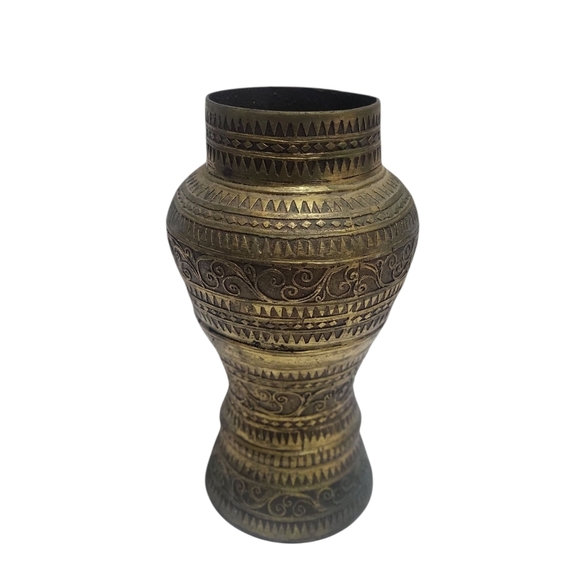 Ornate Brass Vase – Intricate Geometric & Floral Engraving - Picture 1 of 7